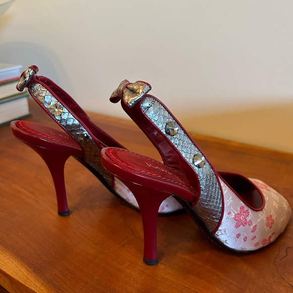 Louis Vuitton Satin Cherry Blossom Peep-Toe Heels - Picture 3 of 6